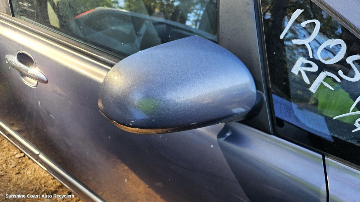 2004-2006 Honda Odyssey Right Door Mirror