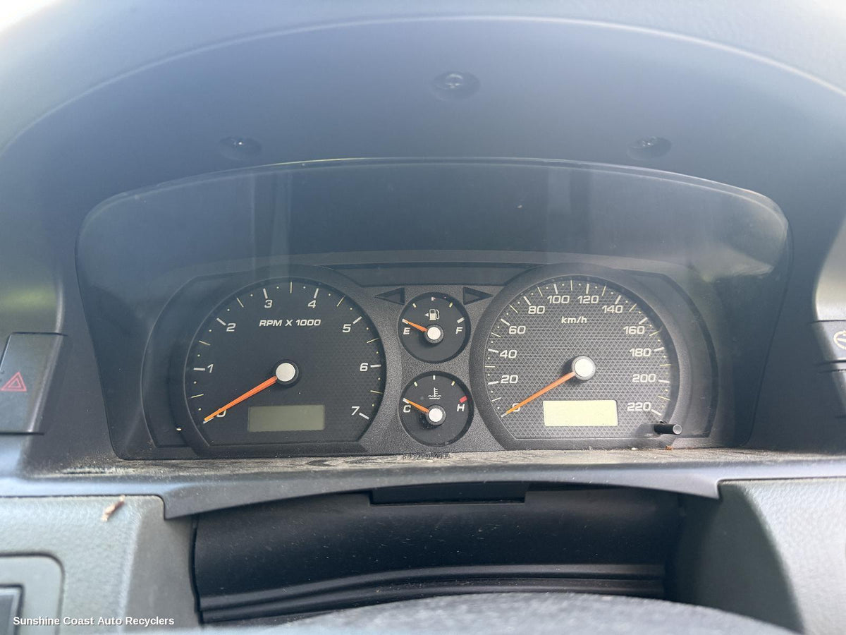2005-2011 Ford Territory Instrument Cluster