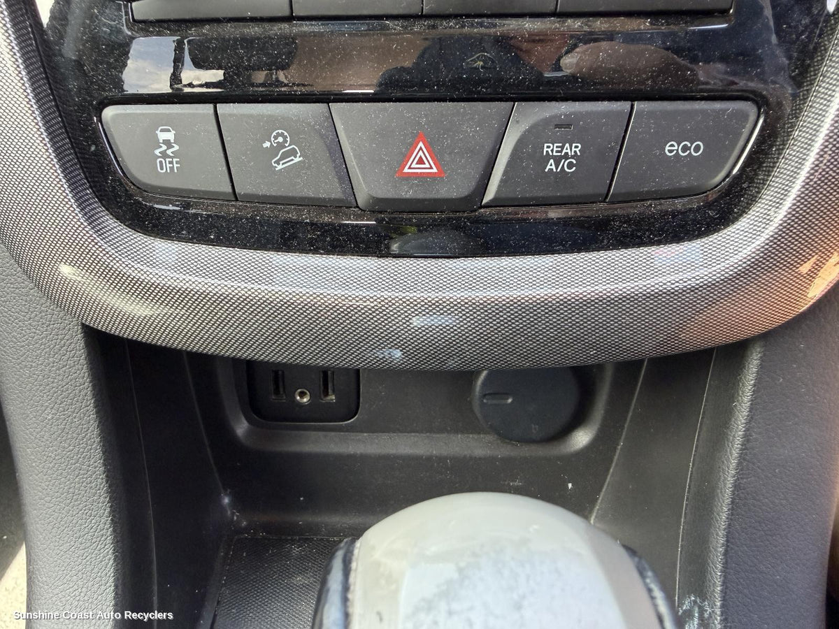 2011-2018 Holden Captiva Misc Switch Relay