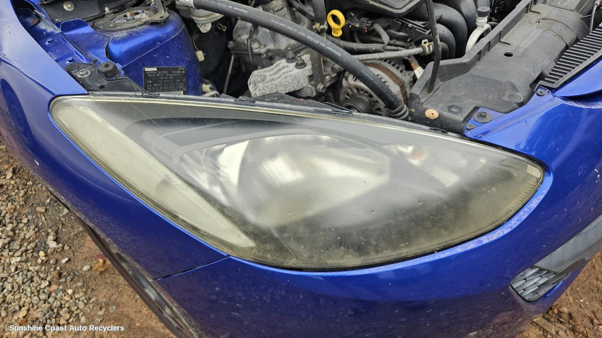 2007-2014 Mazda 2 Right Headlamp