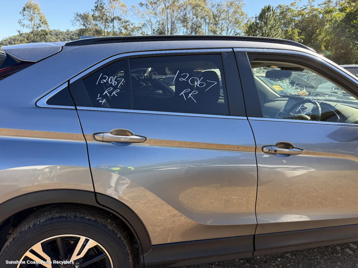 2017-2026 Mitsubishi Eclipse Cross Right Rear 1 4 Door Glass