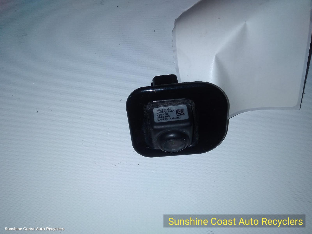 2013-2017 Nissan Pulsar Reverse Camera