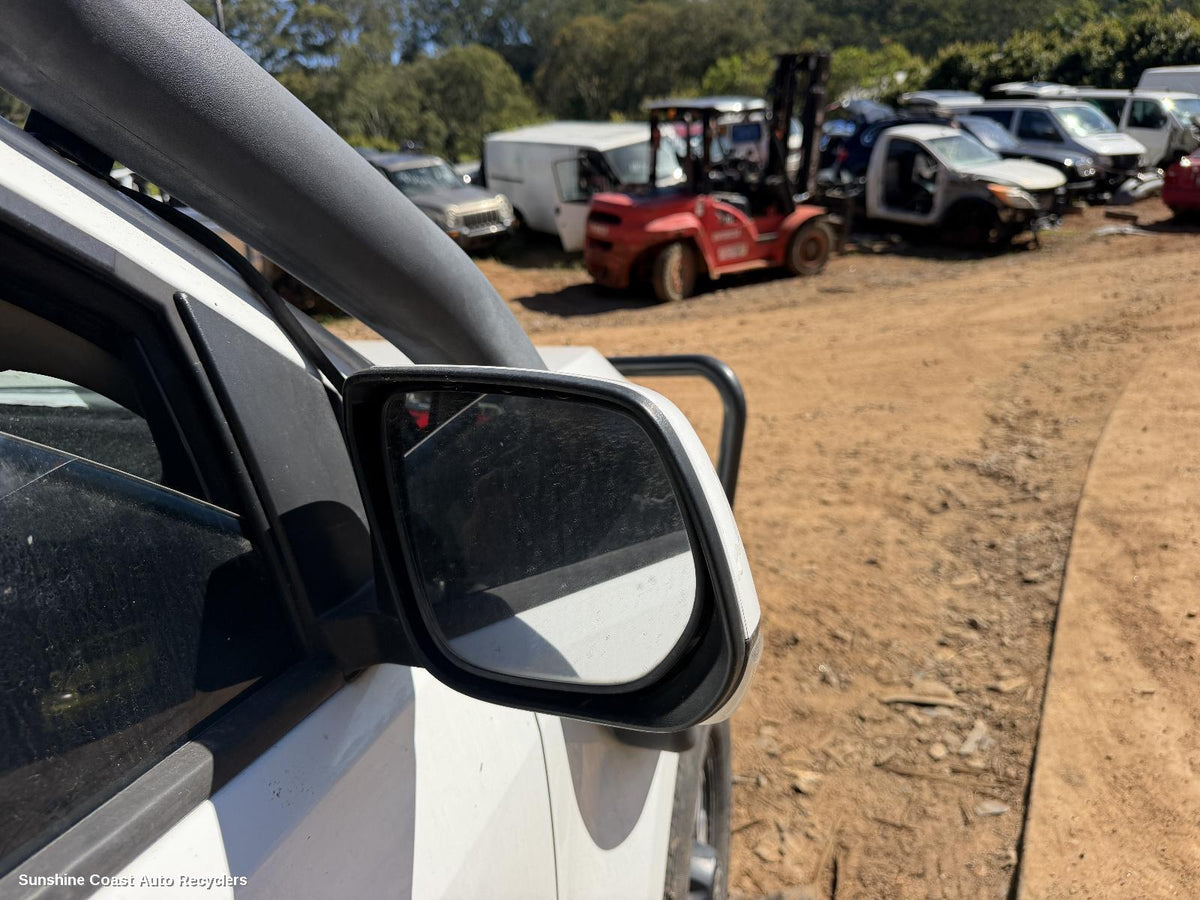 2012-2020 Holden Colorado Right Door Mirror