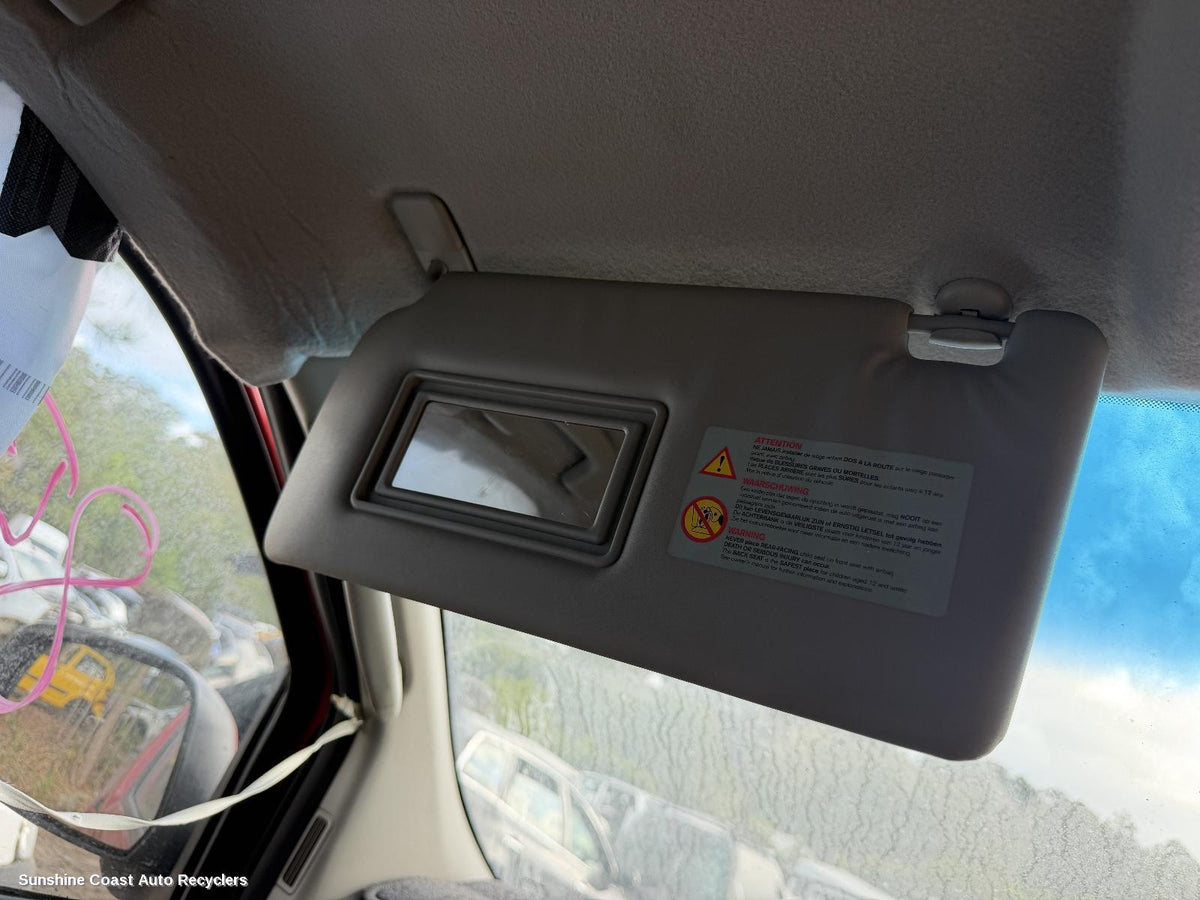 2005-2015 Nissan Navara Sunvisor