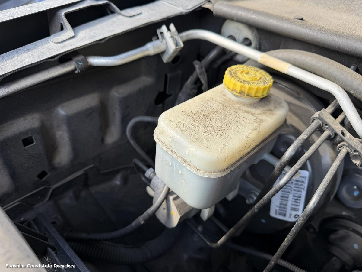 2007-2011 Dodge Nitro Master Cylinder