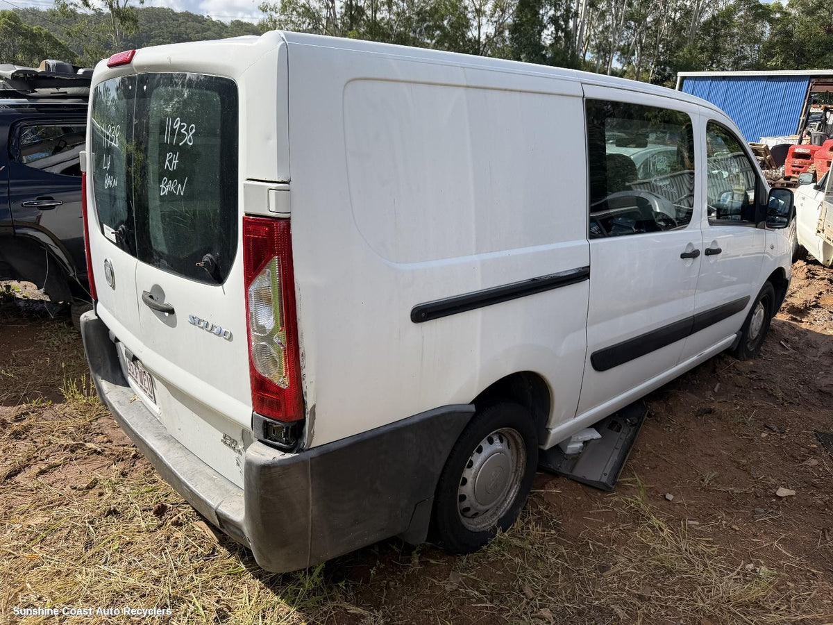 2008-2015 Peugeot Expert High Level Stoplight