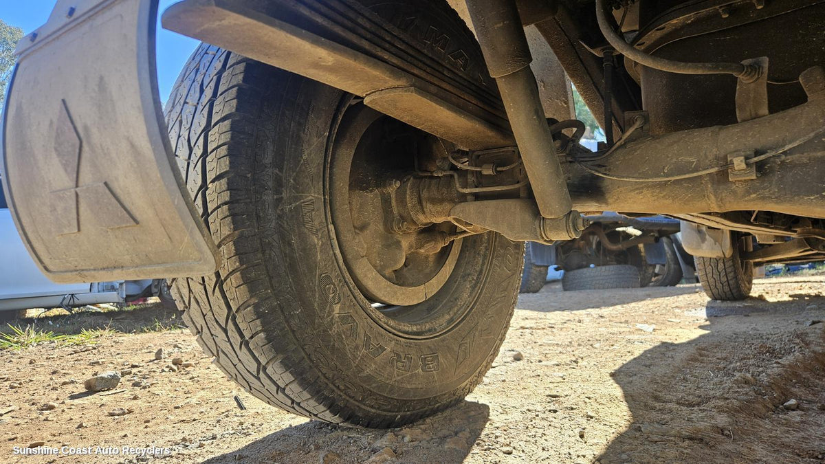 2006-2015 Mitsubishi Triton Shock Absorber