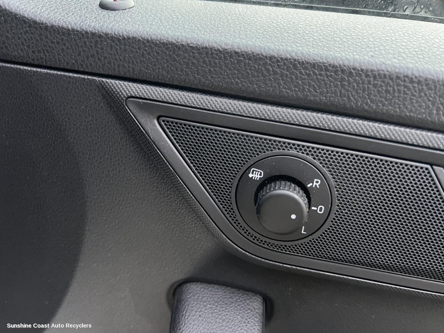 2021 Skoda Fabia Misc Switch Relay