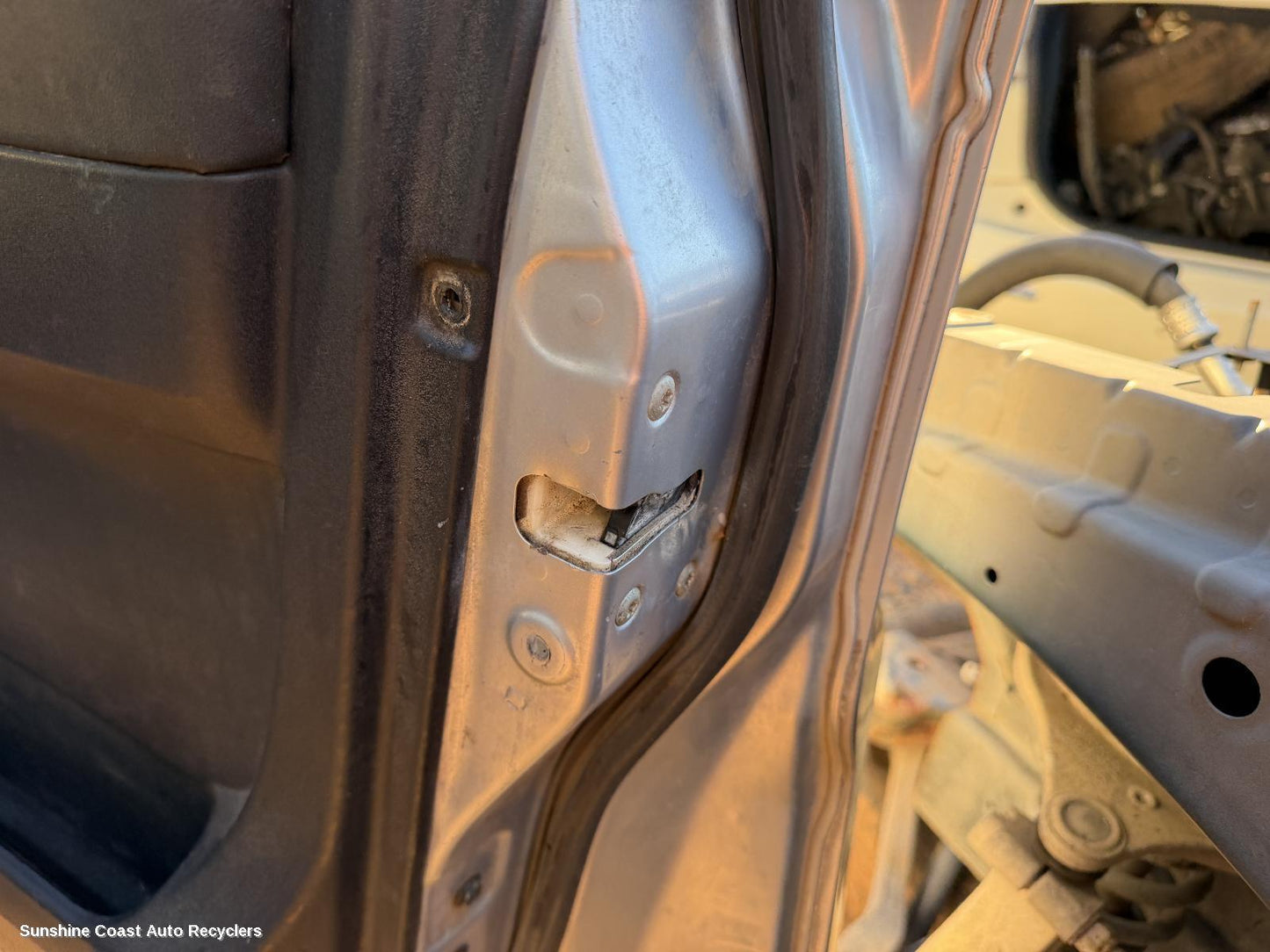 2006-2021 Mitsubishi Pajero Door Boot Gate Lock