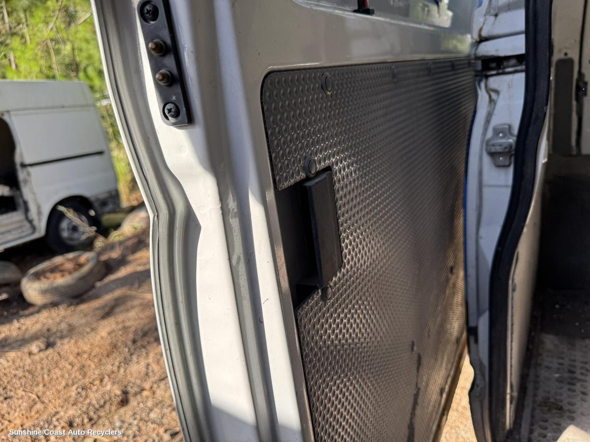 2013-2023 Ldv V80 Door Trim