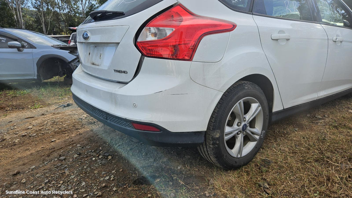 2012-2015 Ford Focus Rear Bumper