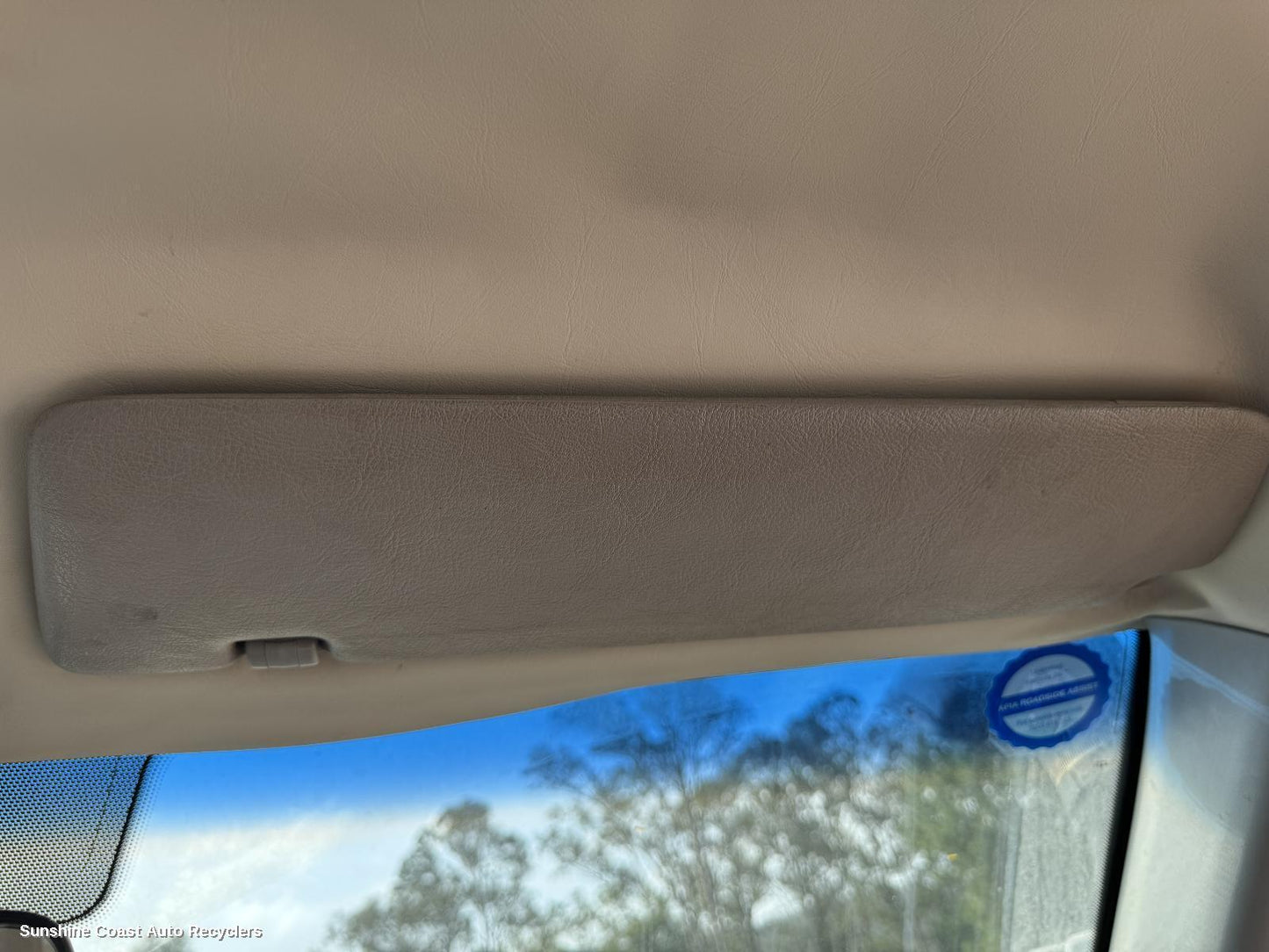 2005 Mercedes Vito Sunvisor