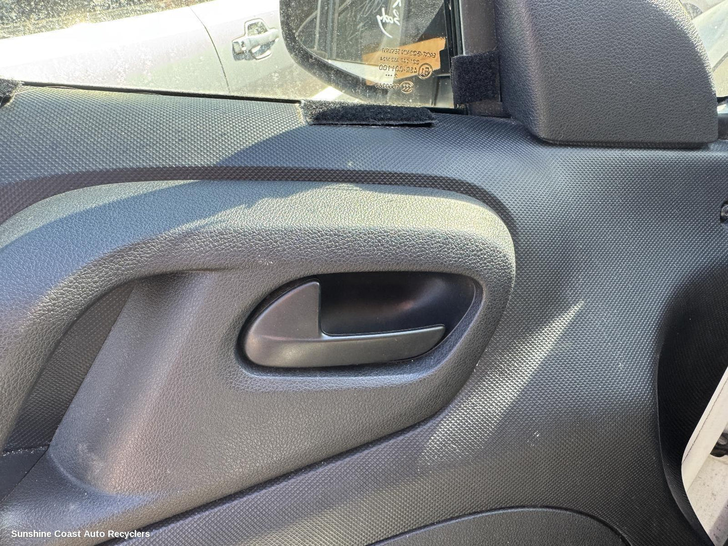 2013 Peugeot Partner Door Handle