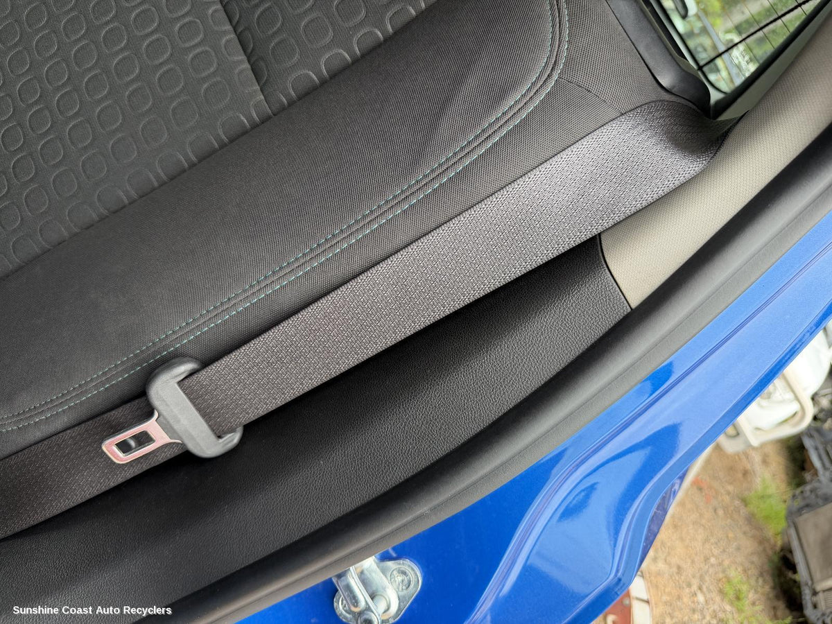 2013-2020 Holden Trax Seatbelt Stalk