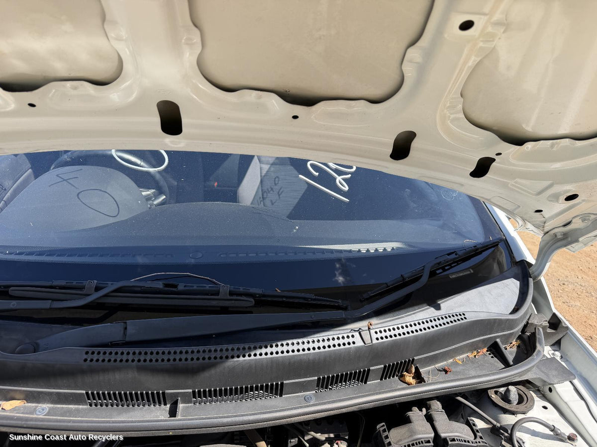 2011-2019 Hyundai Accent Wiper Arm