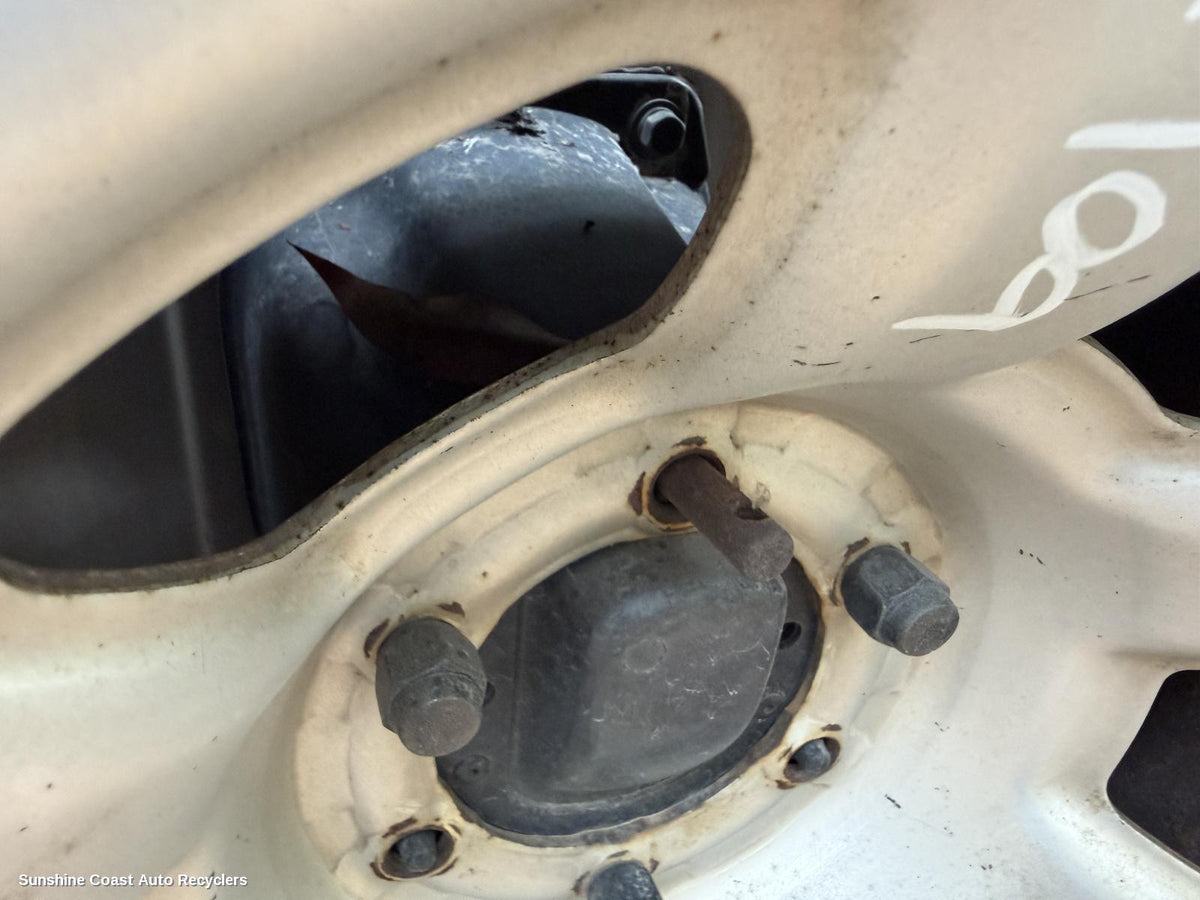 1997-2004 Nissan Patrol Spare Wheel Carrier