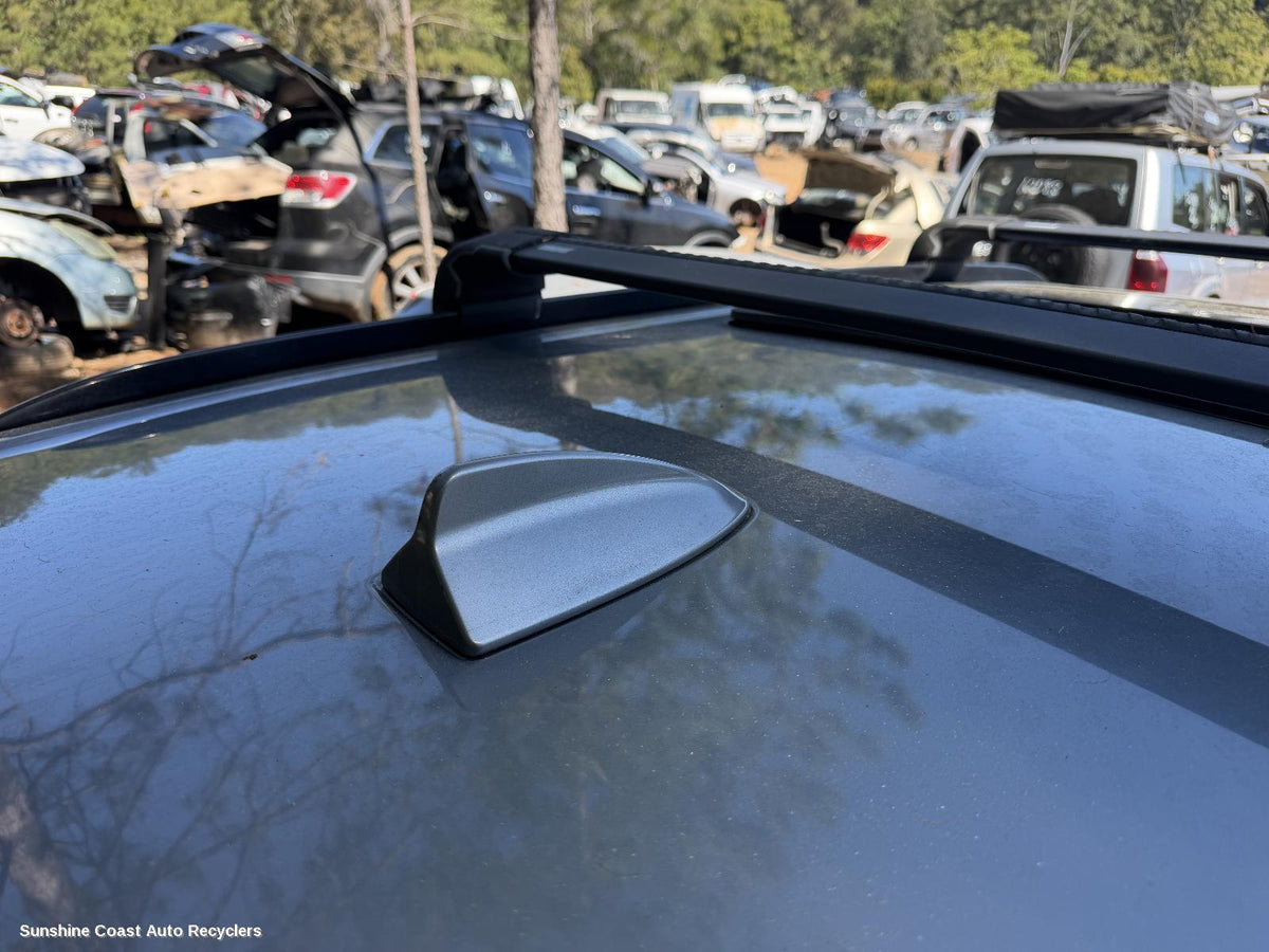 2006-2013 Bmw X5 Antenna