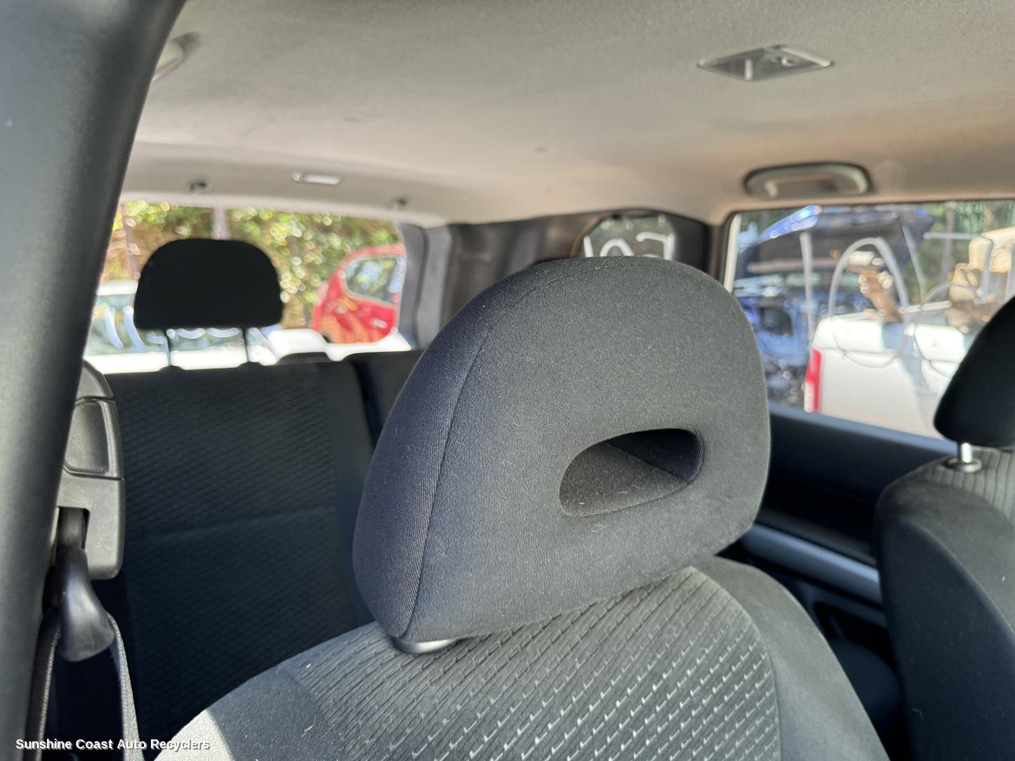 2012 Nissan Xtrail Headrest