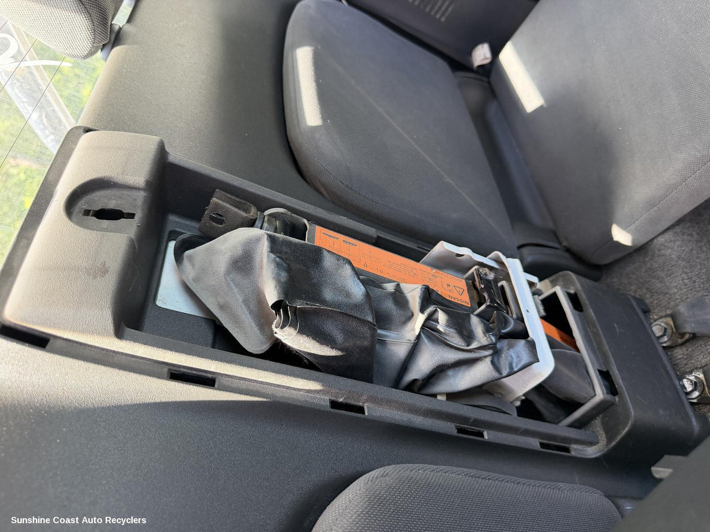 2008-2015 Nissan Navara Jack Tool Kit