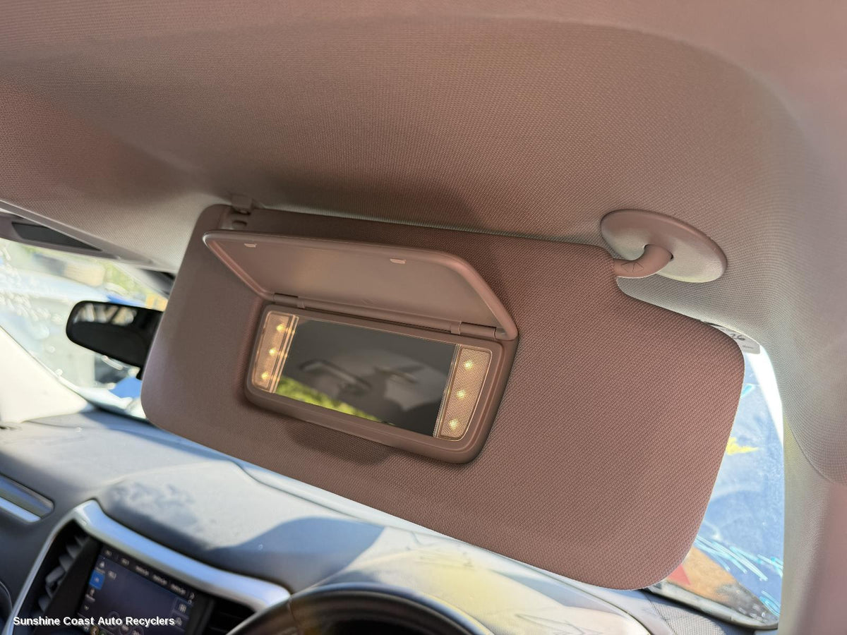 2018-2020 Holden Acadia Sunvisor