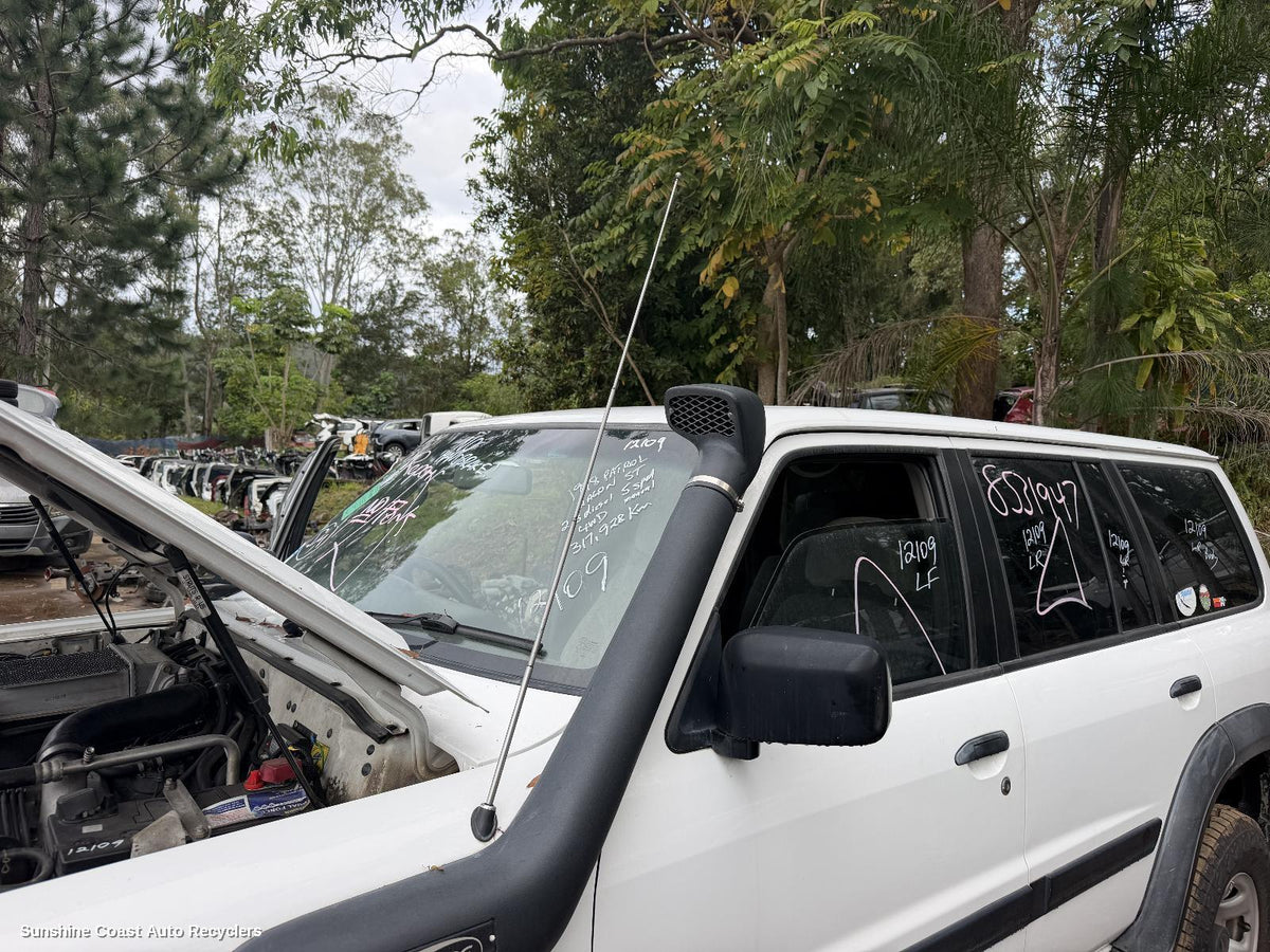 1997-2000 Nissan Patrol Snorkel