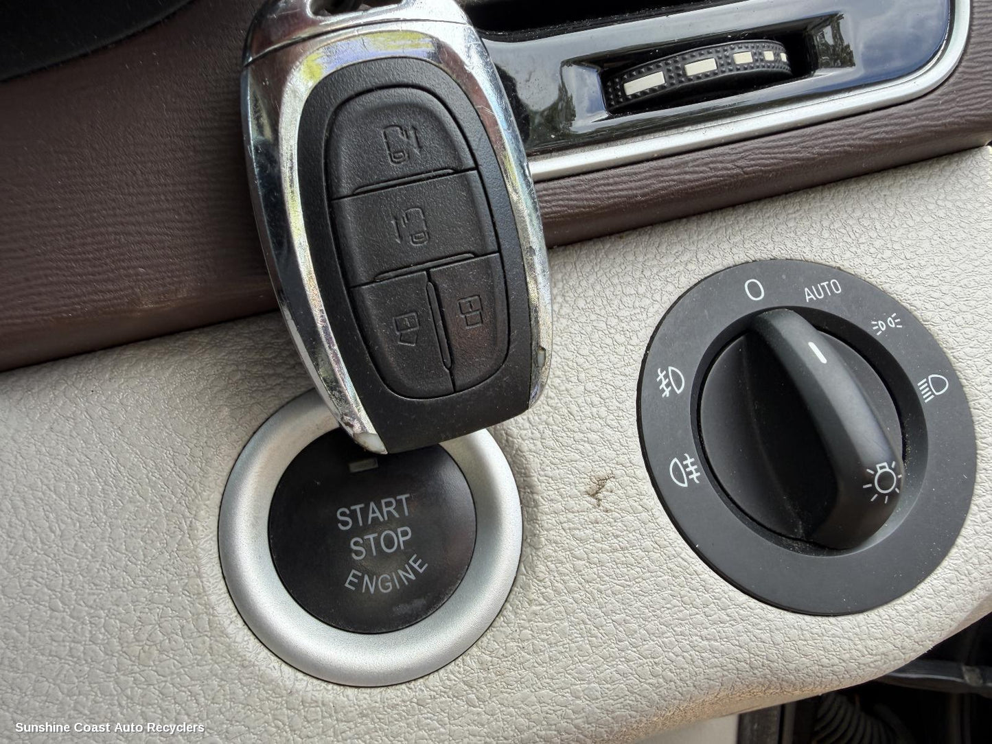 2015-2025 Ldv G10 Combination Switch