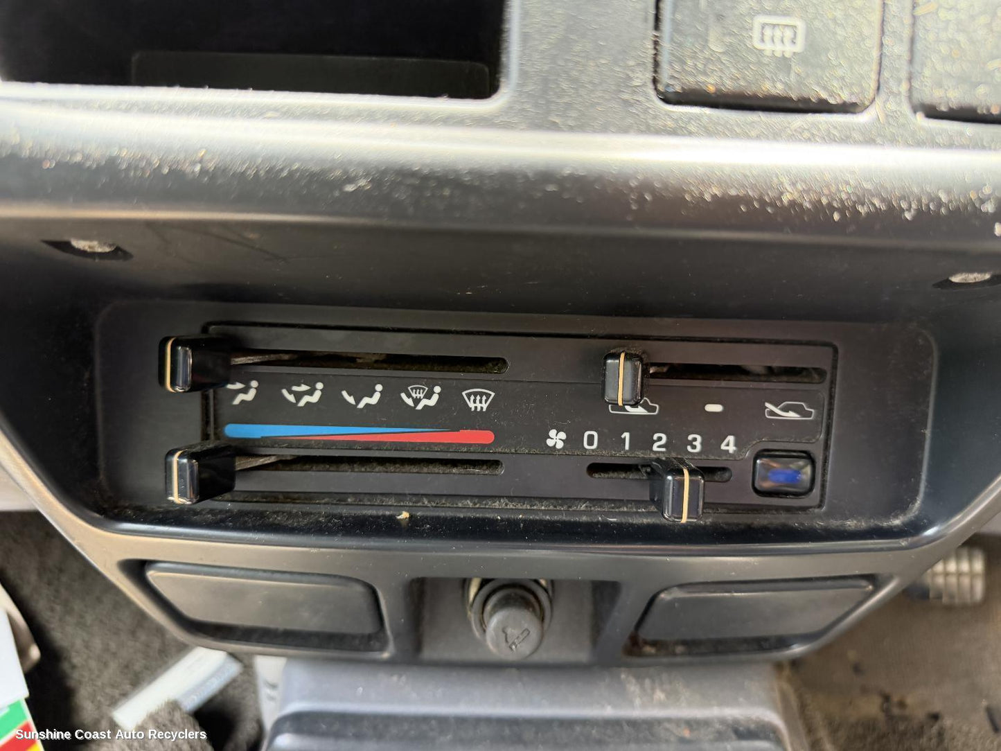 2001 Nissan Navara Heater Ac Controls