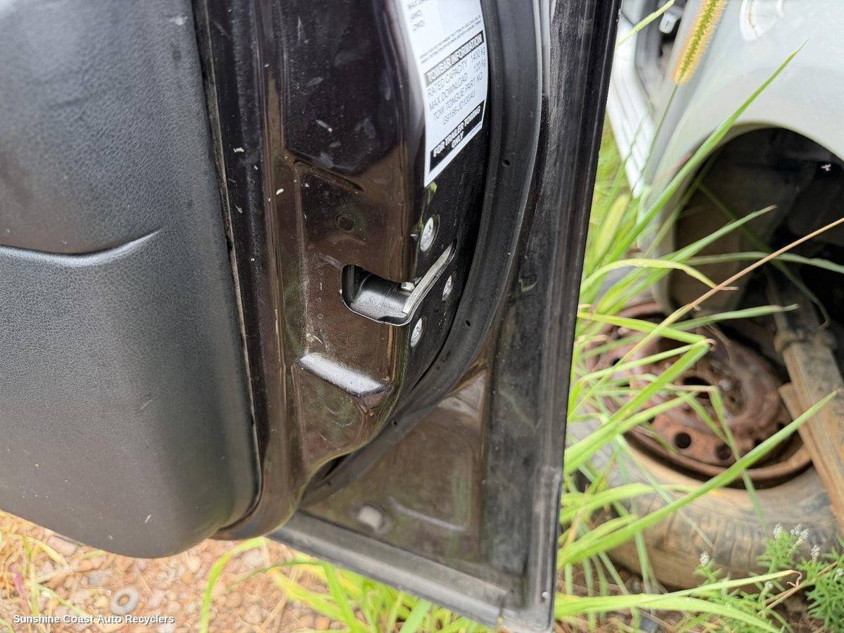 2008-2014 Nissan Dualis Door Boot Gate Lock