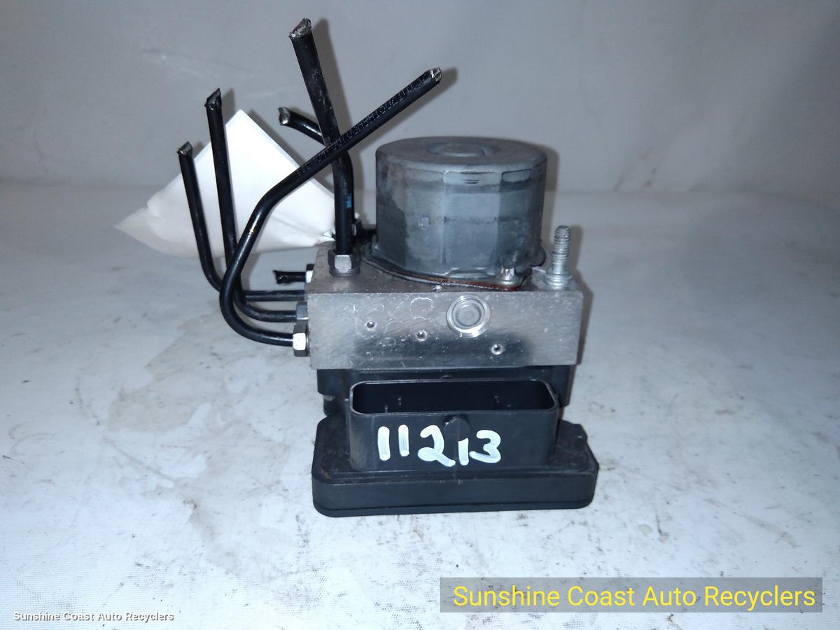 2012-2014 Audi A1 Abs Pump Modulator