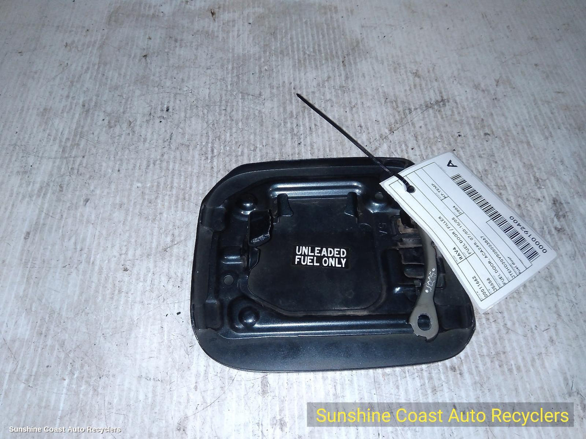 2000-2005 Toyota Rav4 Fuel Door   Filler