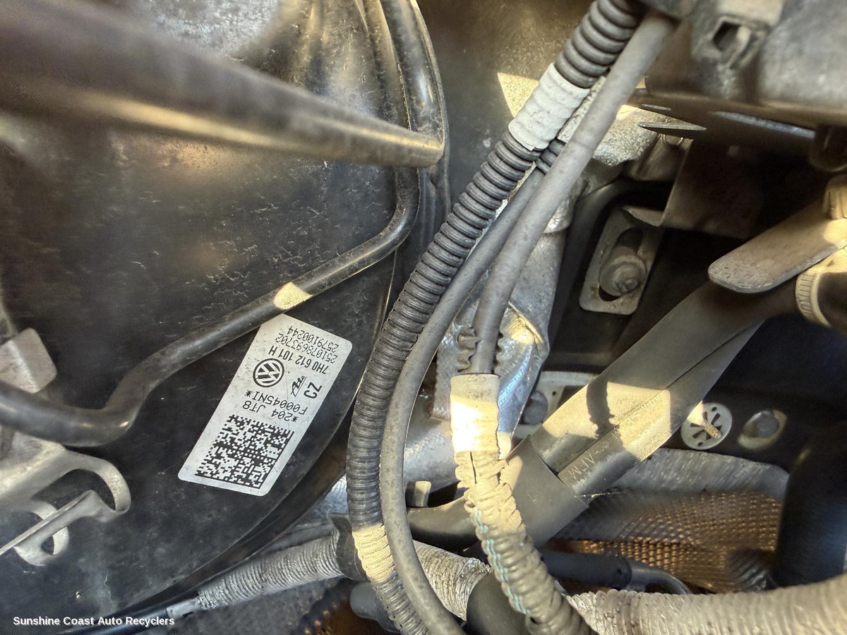 2004-2010 Volkswagen Transporter Brake Booster