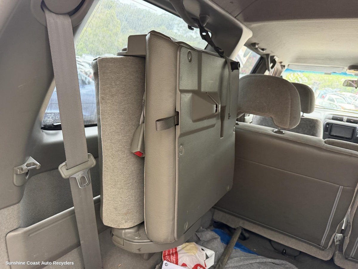 1997-2001 Nissan Patrol 3rd Seat
