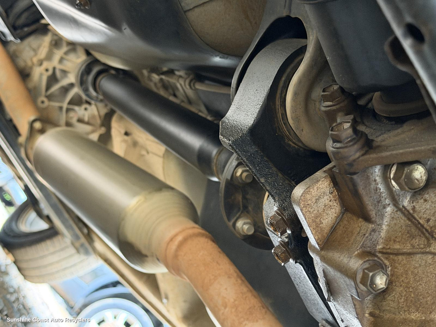 2013 Suzuki Vitara Rear Drive Shaft