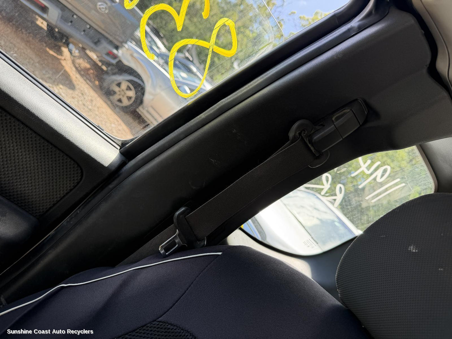 2010-2015 Nissan Navara Seatbelt Stalk