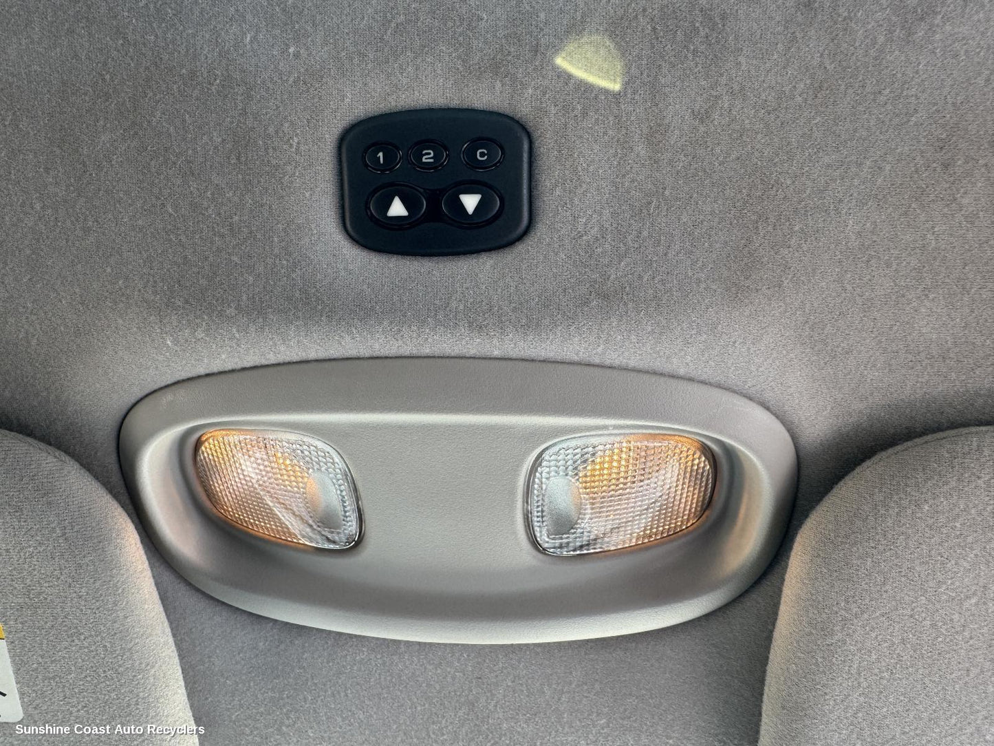 2004 Jeep Cherokee Courtesy Light