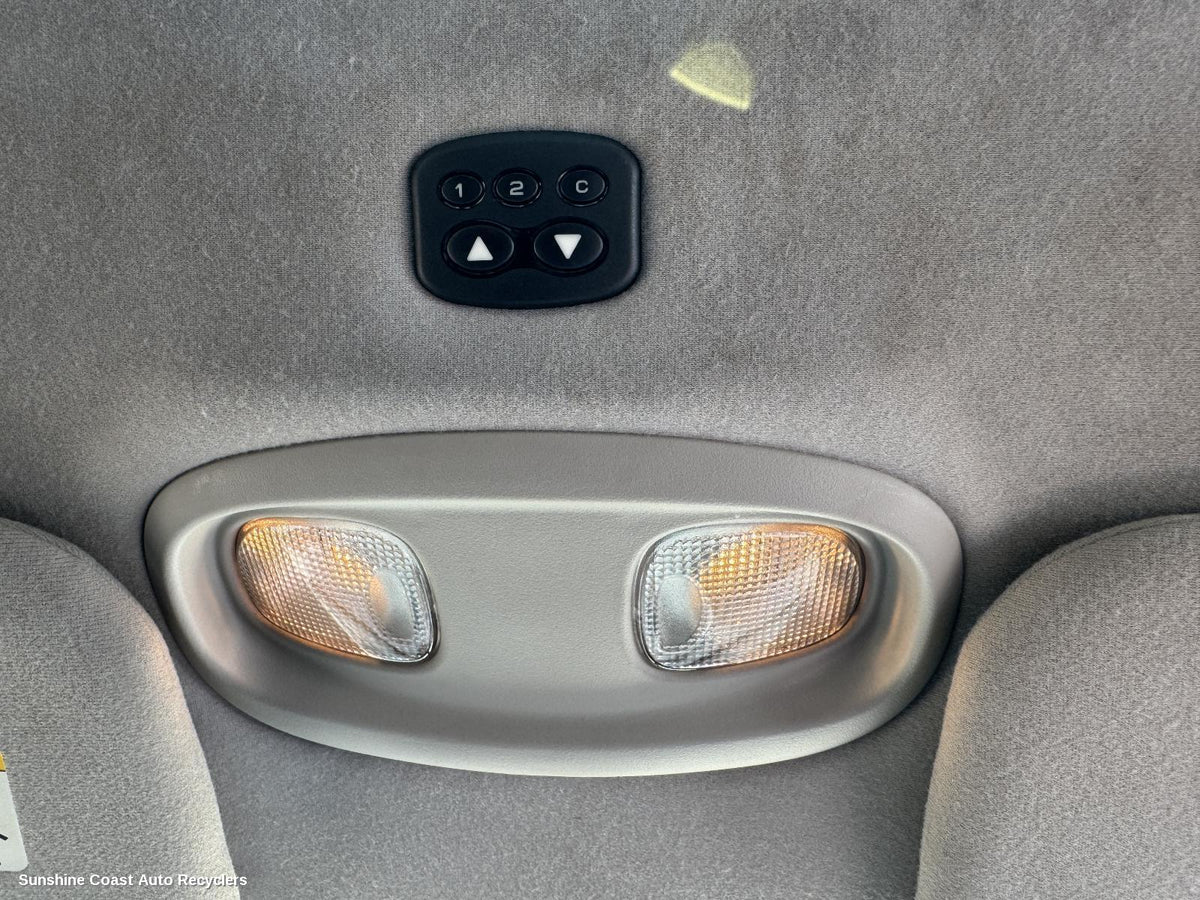 2001-2004 Jeep Cherokee Courtesy Light