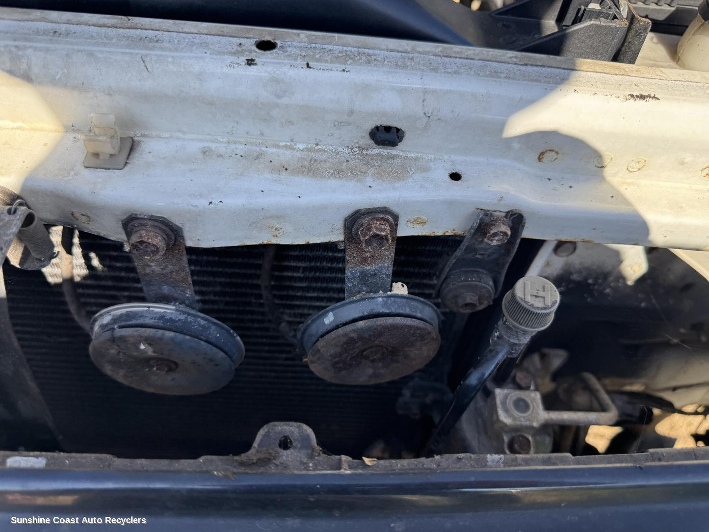 1998 Toyota Prado Horn