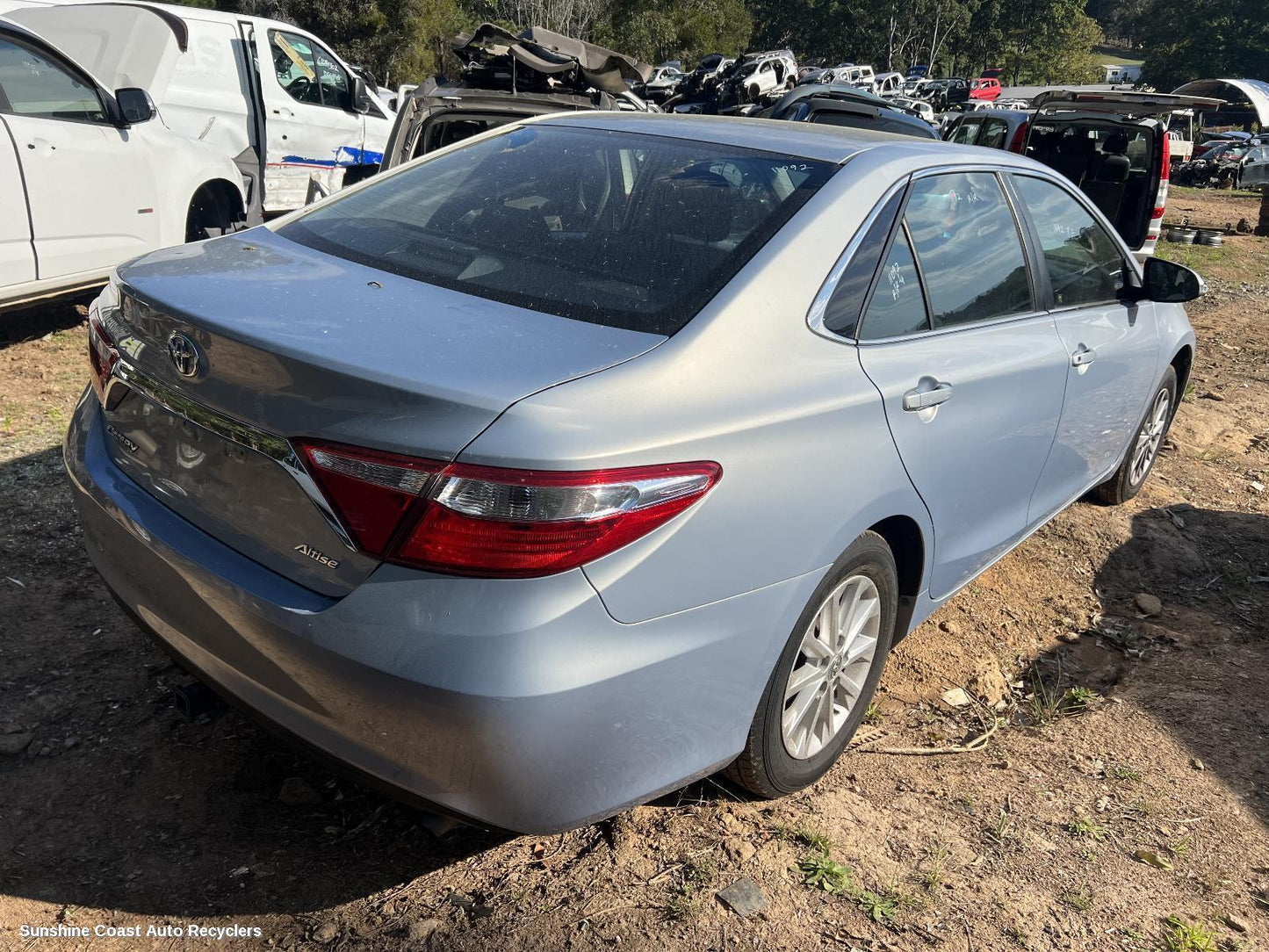 2015 Toyota Camry Left Guard