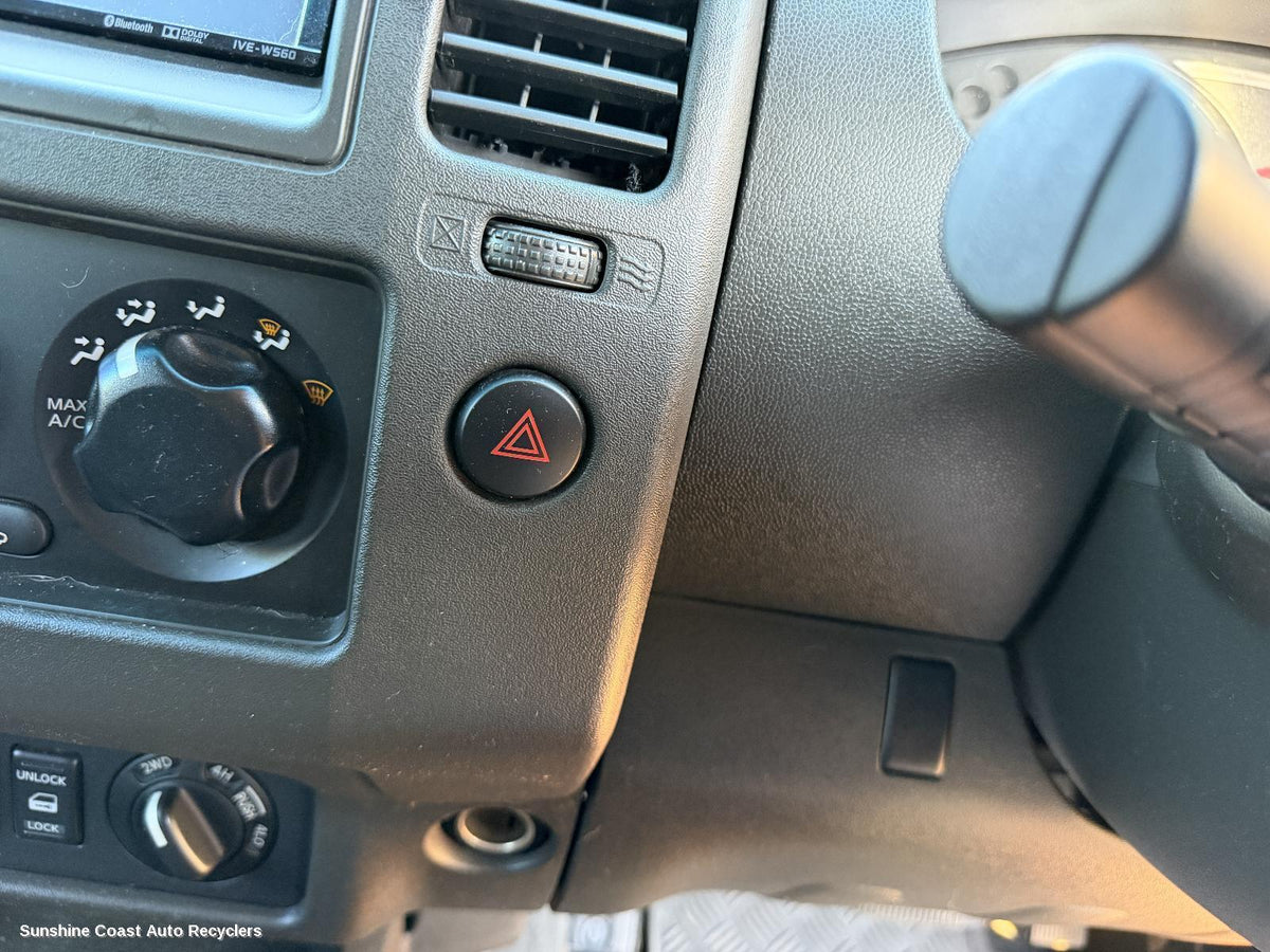 2005-2015 Nissan Navara Misc Switch Relay