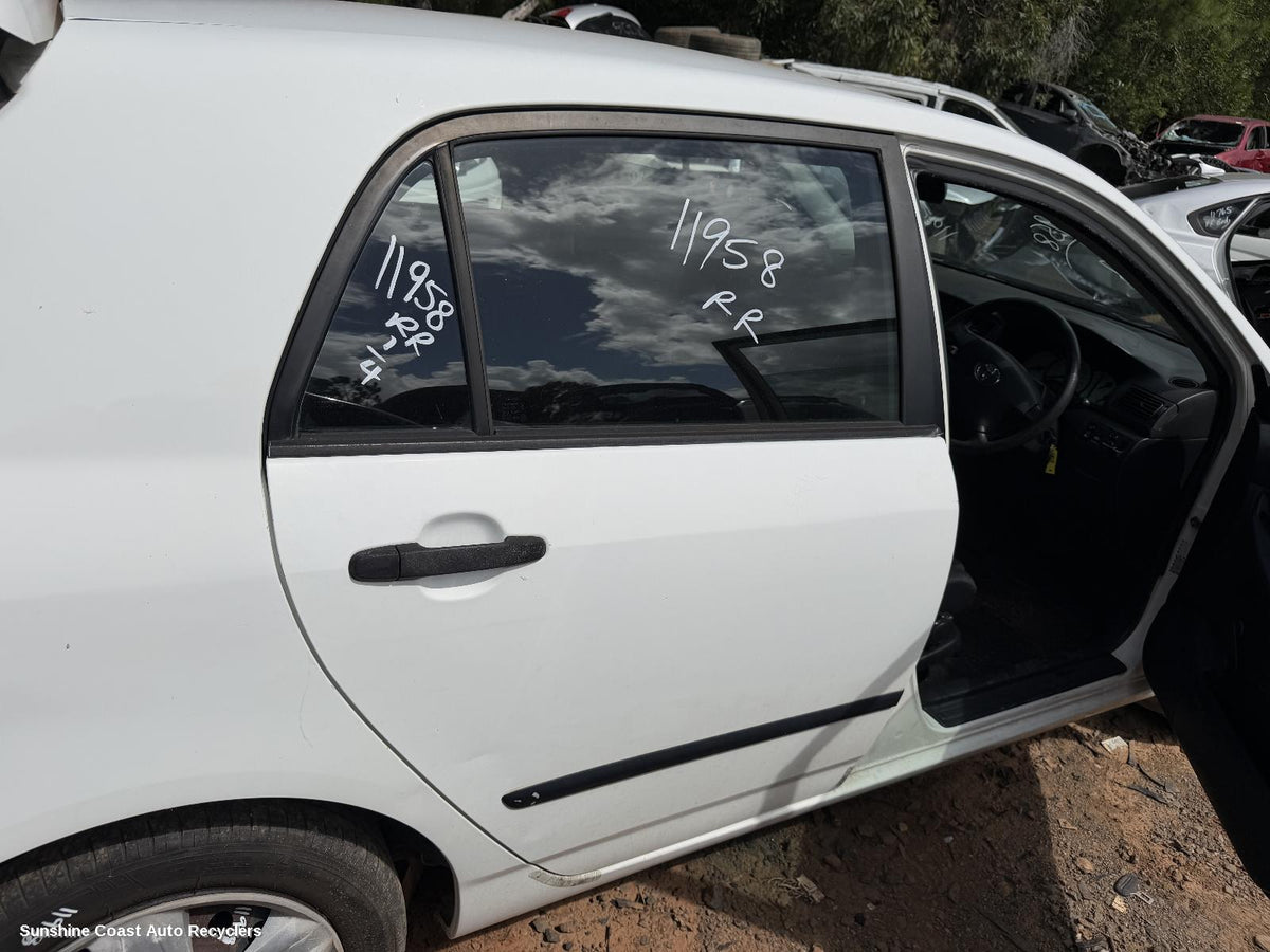 2001-2007 Toyota Corolla Door Handle