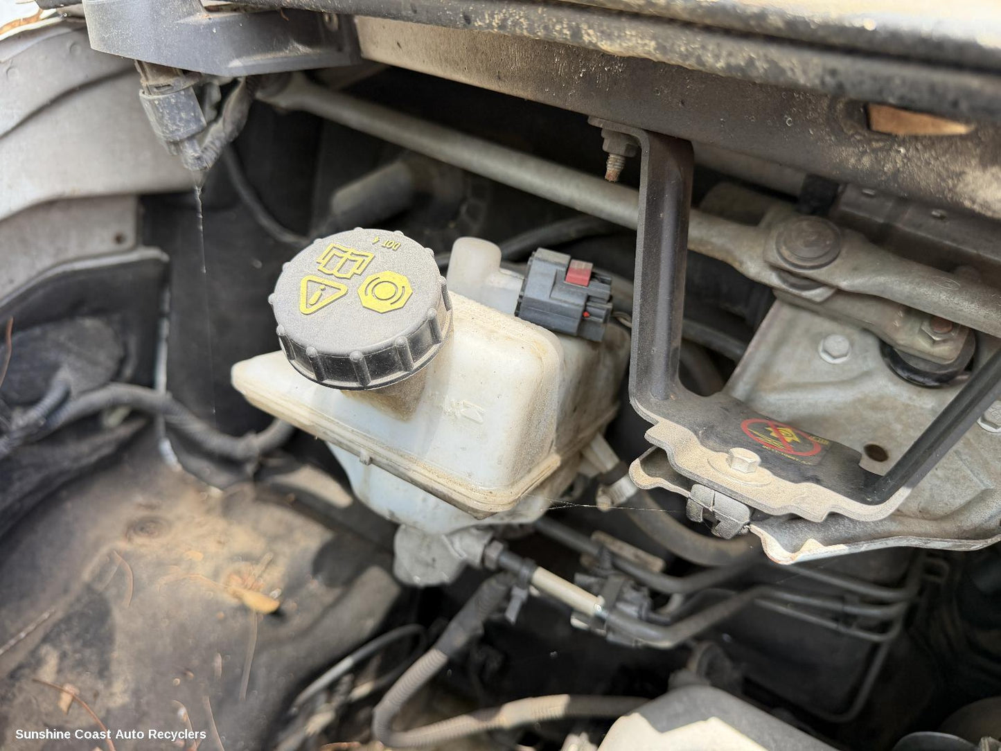 2006-2014 Ford Transit Master Cylinder
