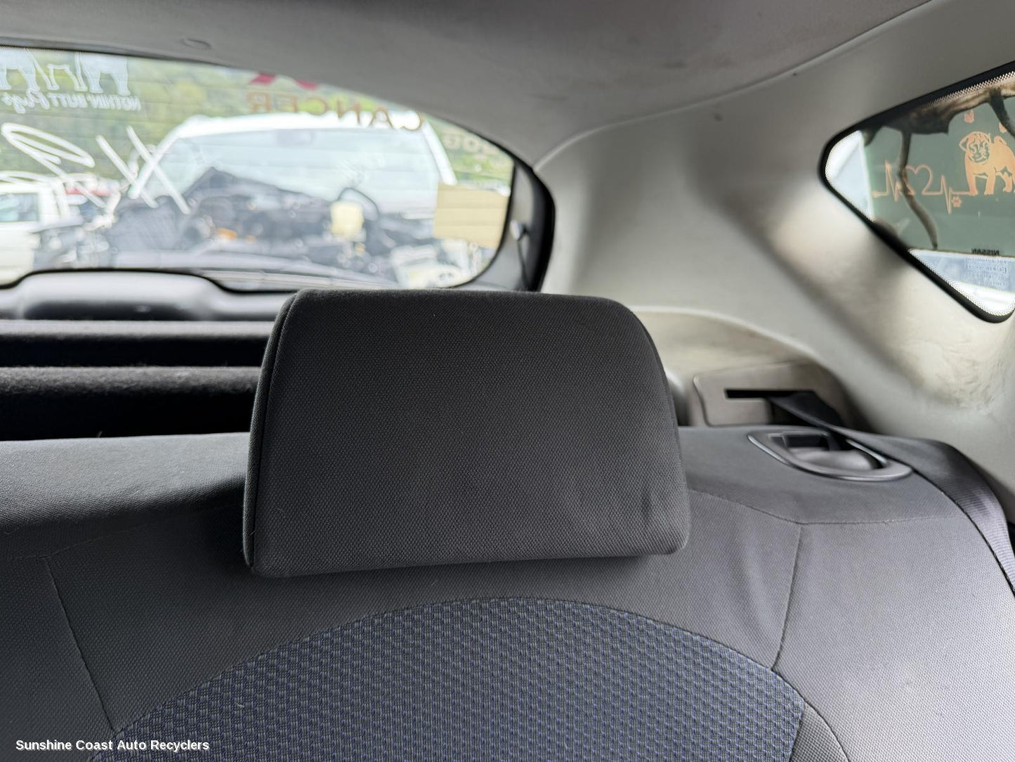 2007-2014 Nissan Dualis Headrest