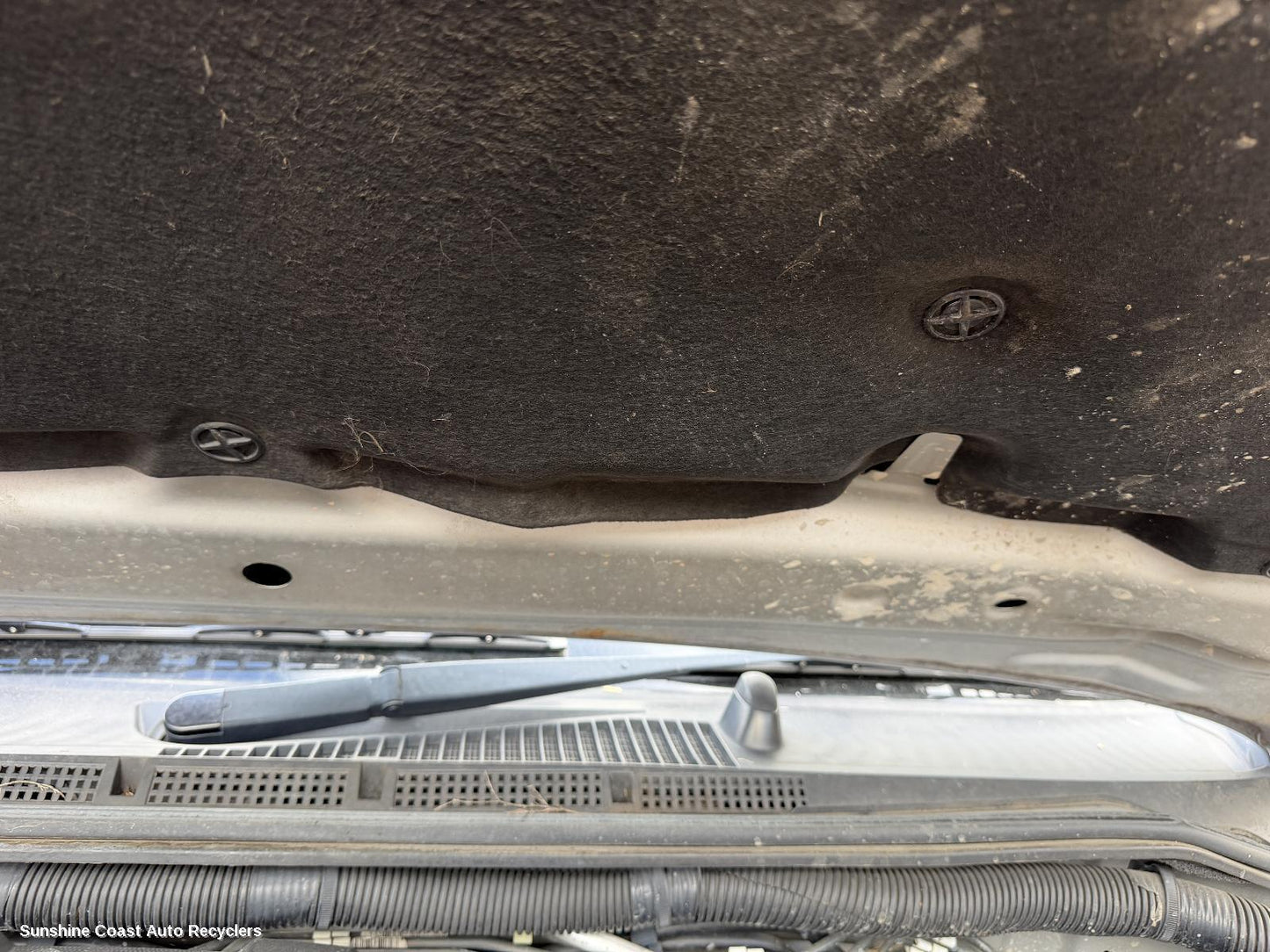 2005-2015 Nissan Navara Wiper Arm