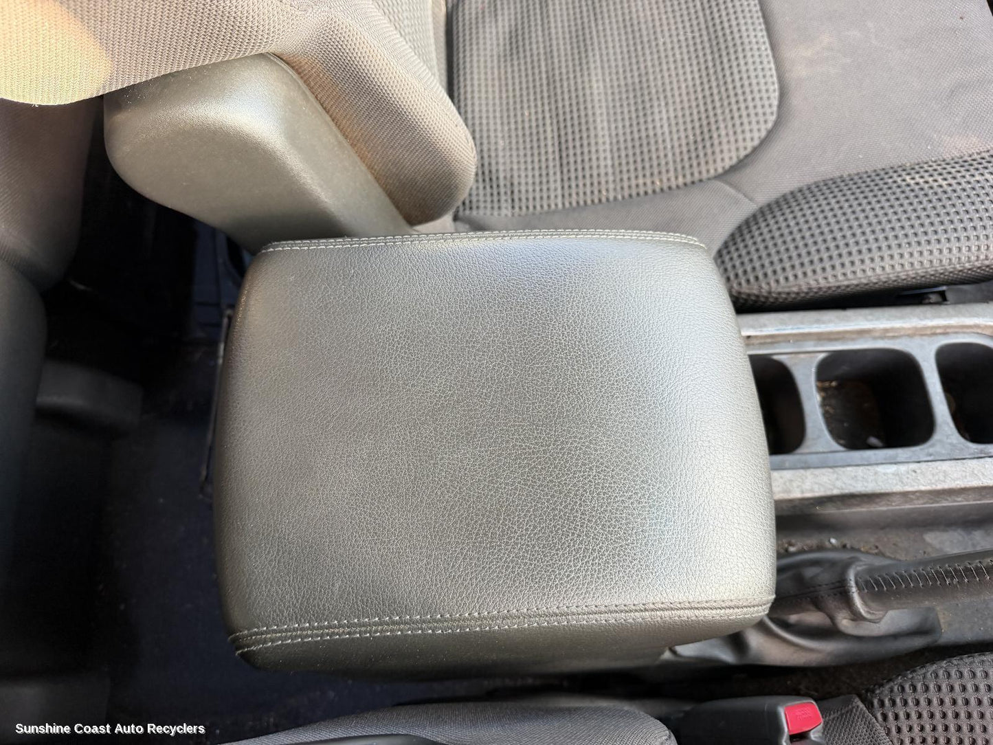 2005-2013 Nissan Pathfinder Console