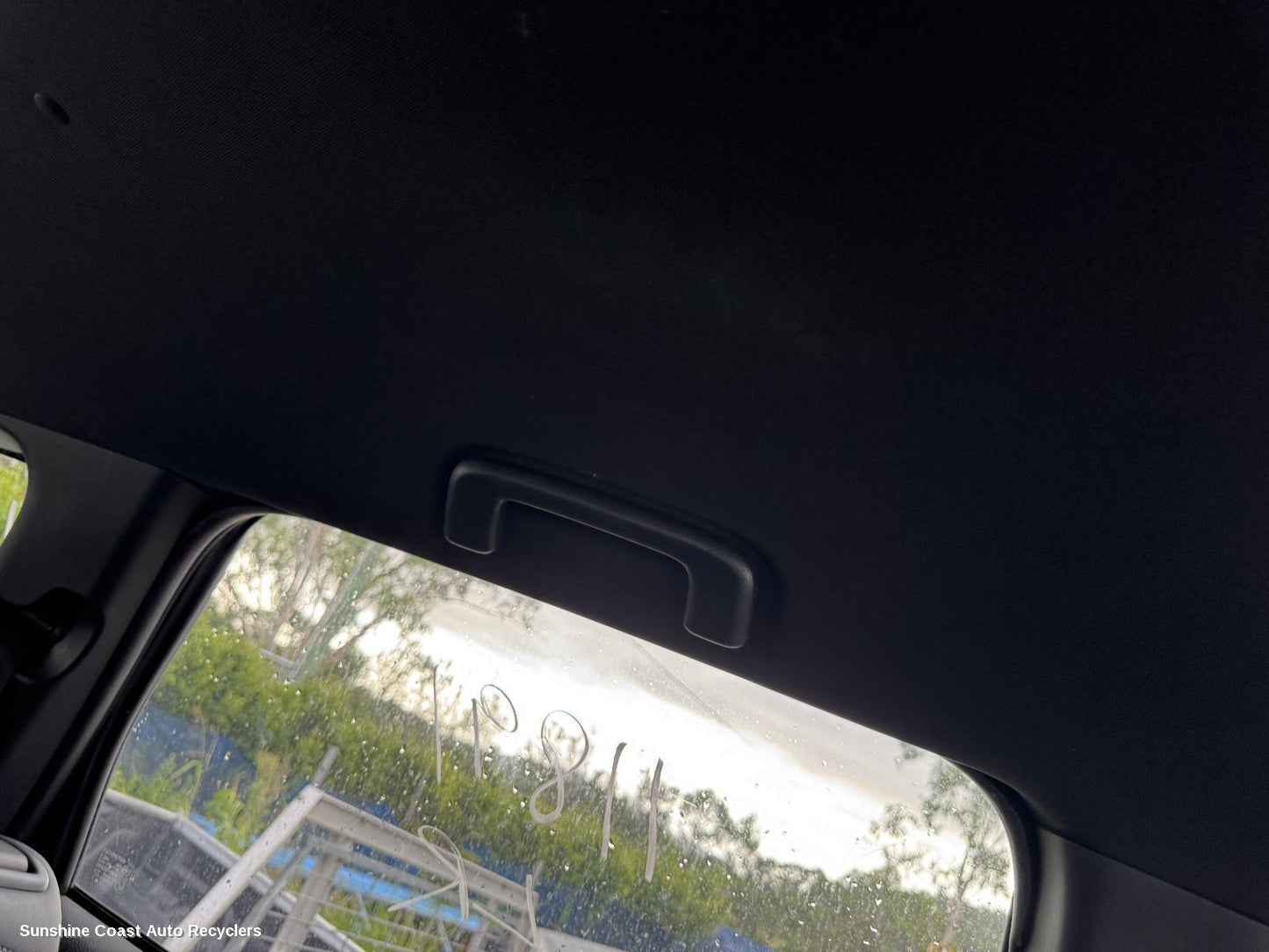 2018 Mitsubishi Outlander Grab Handle