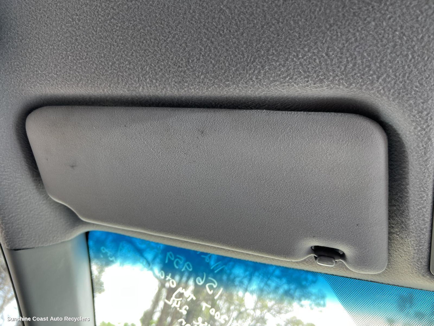 2007 Toyota Camry Sunvisor