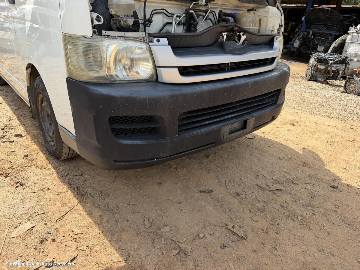 2005-2010 Toyota Hiace Front Bumper
