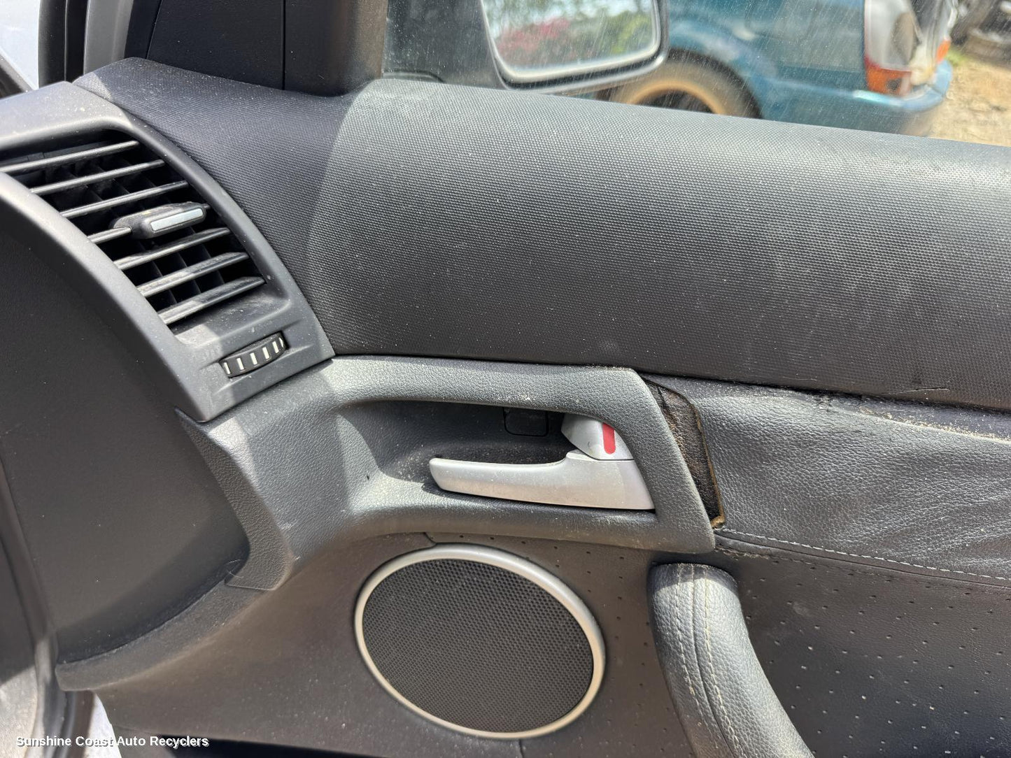 2010 Holden Commodore Door Handle