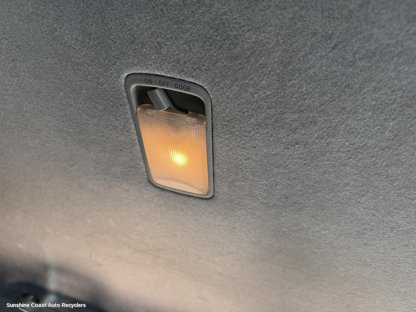 2001-2007 Toyota Corolla Courtesy Light