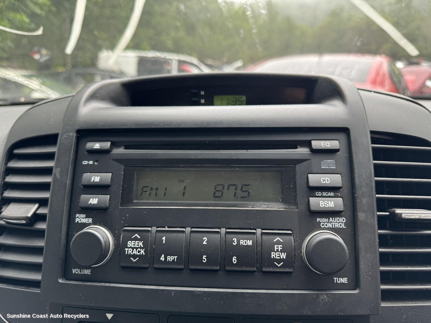 2008 Kia Carnival/grand Carnival Radio Cd Dvd Sat Tv